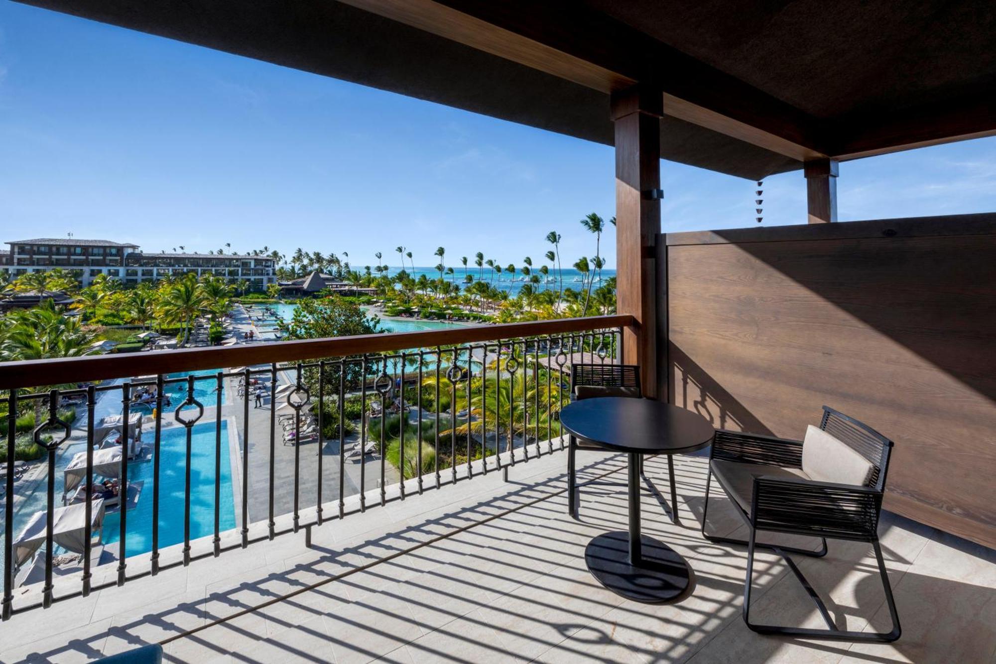 Resort King Ocean View Junior Suite,1516223191:JPEG
