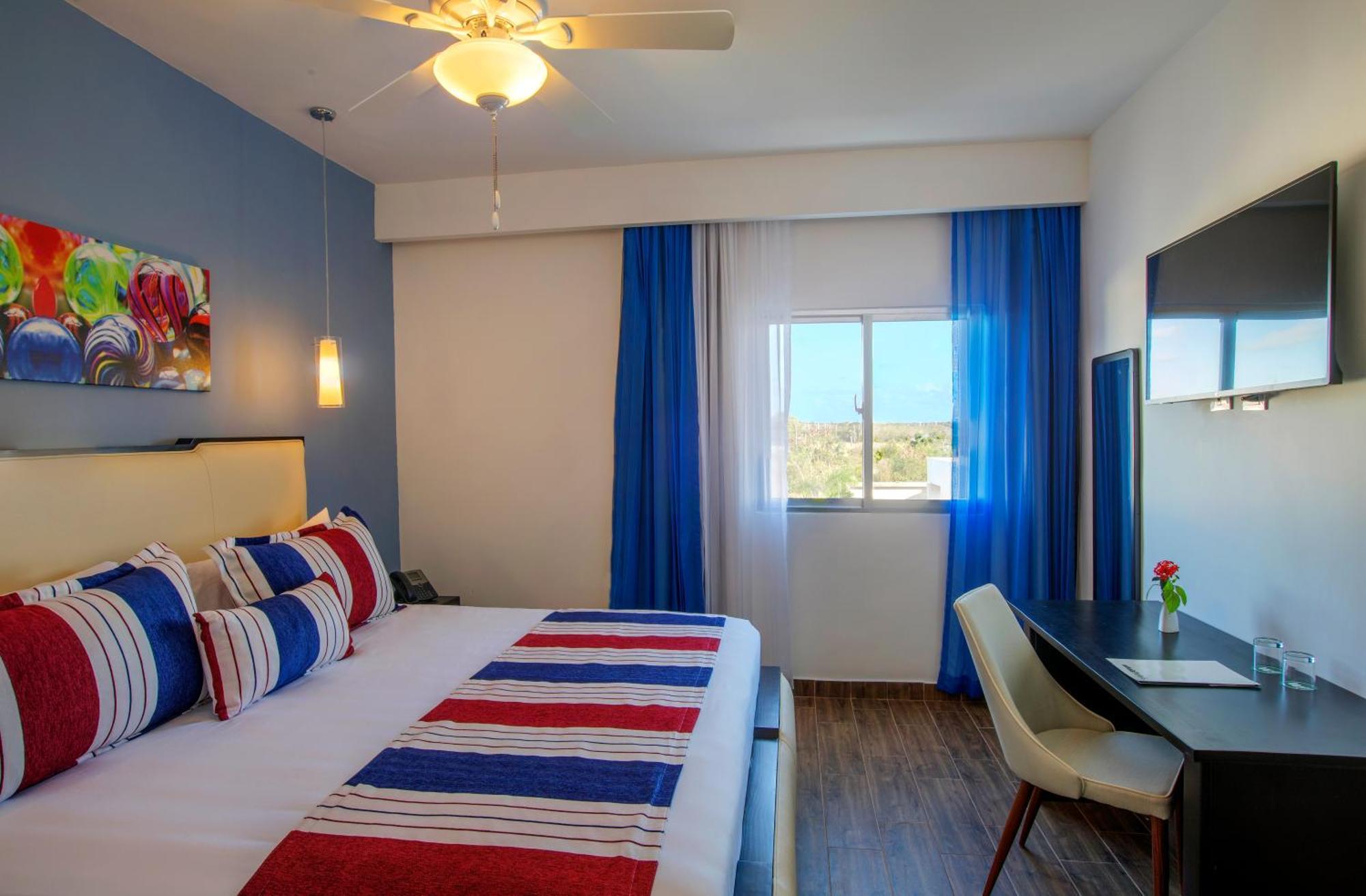 Junior Suite,1578438584:JPEG